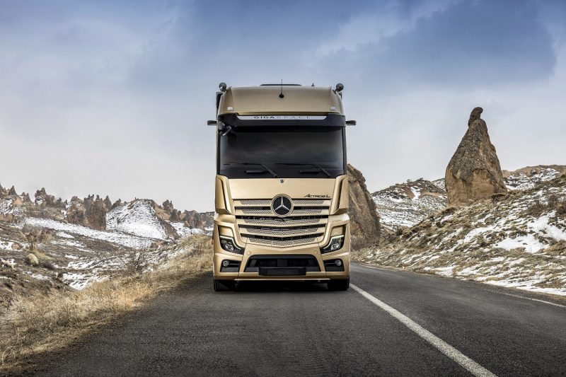 Mercedes-Benz Türk, 2023’ün ilk çeyreğinde ihracatta hız kesmedi
